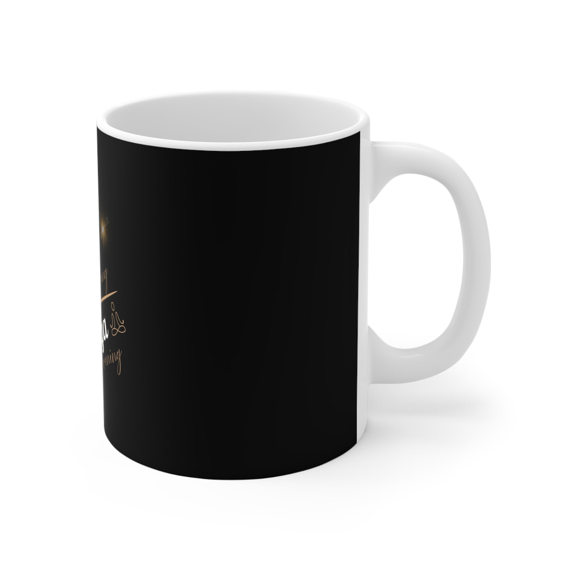 Lifestyle mug - right view